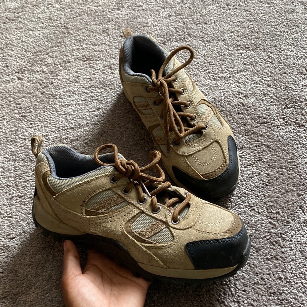 Brahma Shoes SIZE 6.5